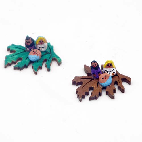 NEW IN  011038/28  Wood leaf  1,5cm height x 3cm length x 2,5cm width